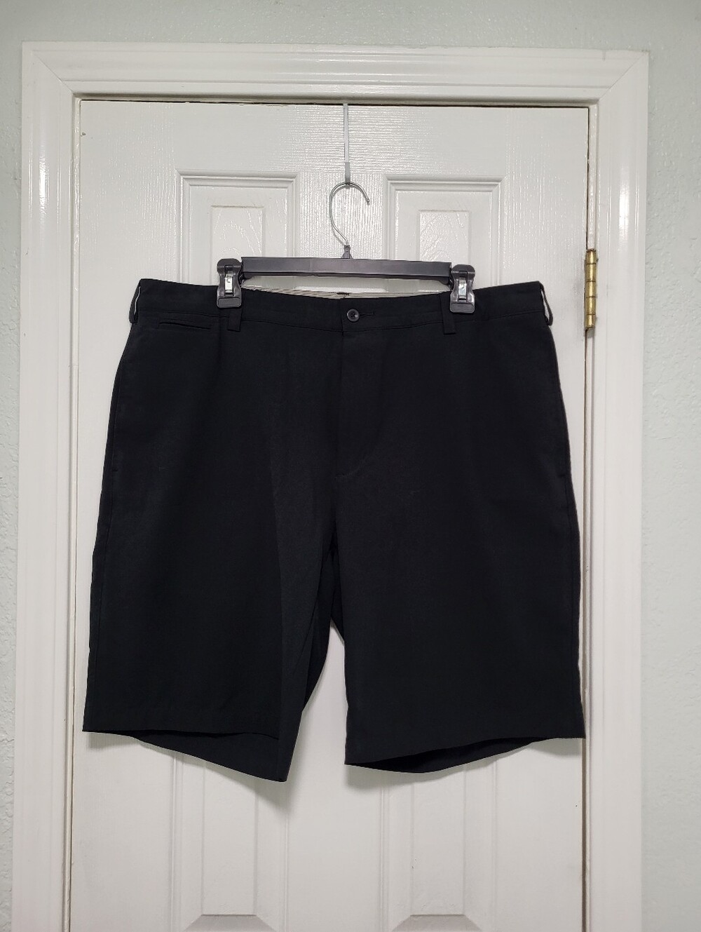 Black Columbia Golf Shorts, 38" Waist 9" Inseam